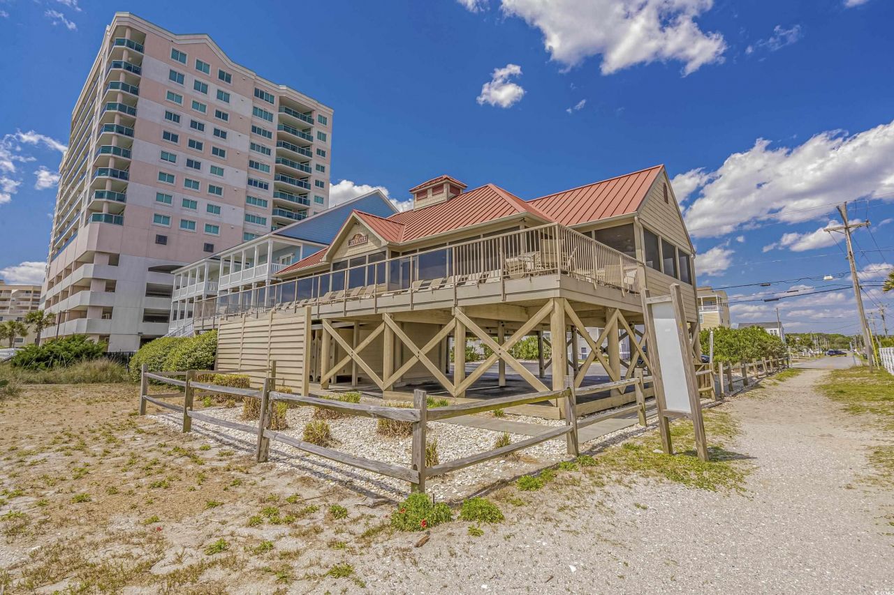 1551 Spinnaker Dr. Photo 26