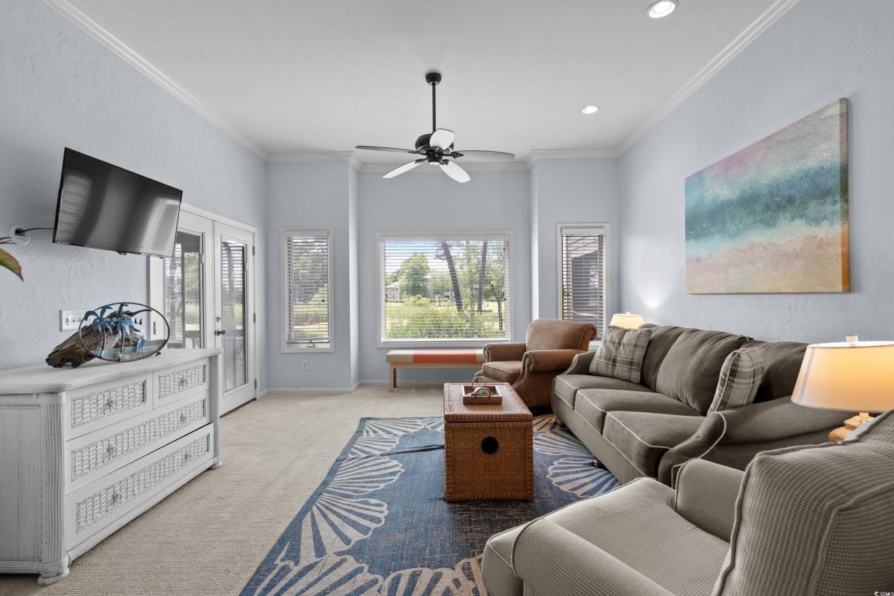 1551 Spinnaker Dr. Photo 7