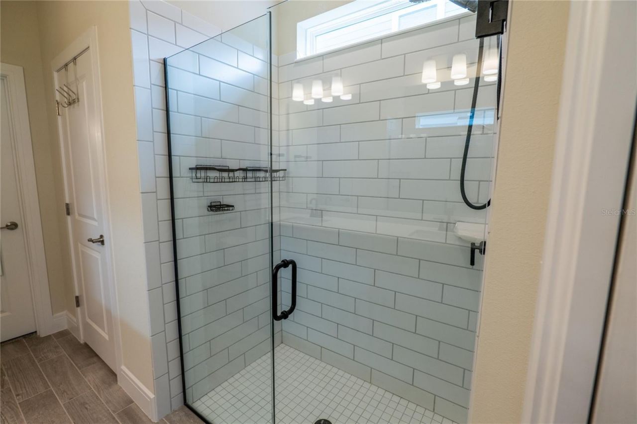 4007 Meandering Bay Drive, Apopka, FL 32712 Photo