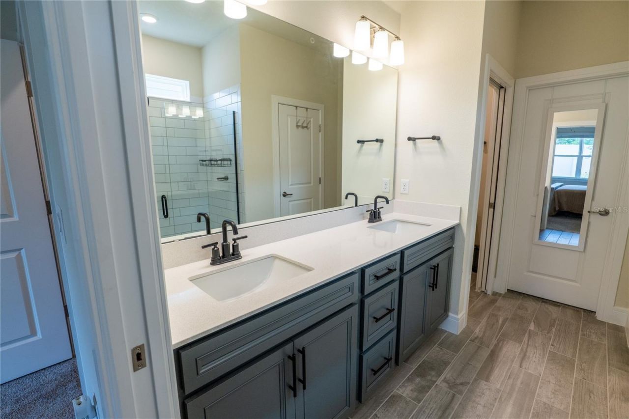 4007 Meandering Bay Drive, Apopka, FL 32712 Photo