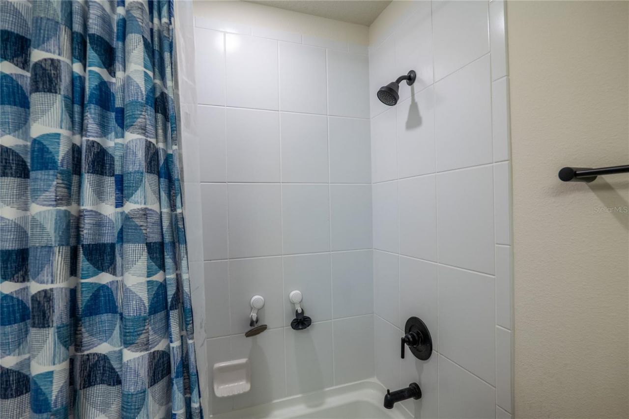 4007 Meandering Bay Drive, Apopka, FL 32712 Photo