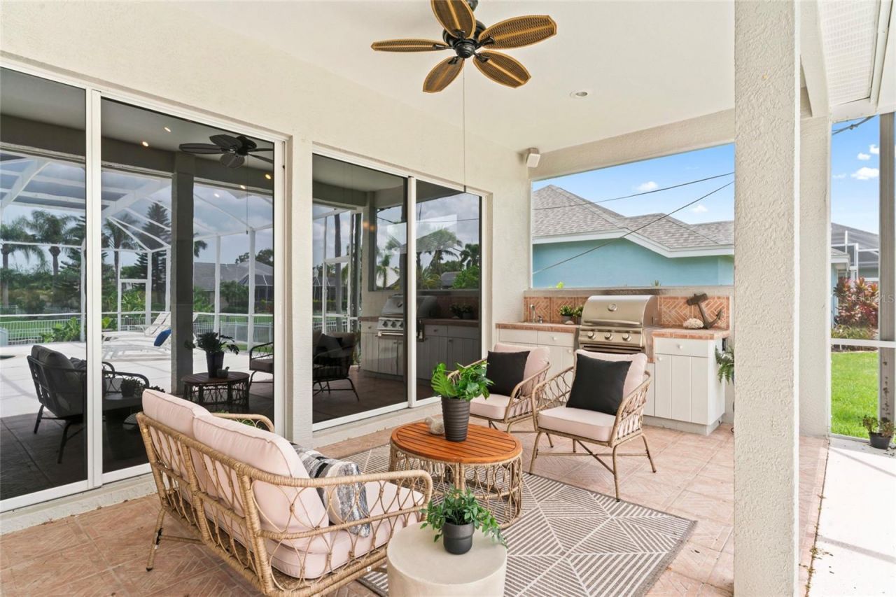 4306 Barracuda Drive, Bradenton, FL 34208 Photo