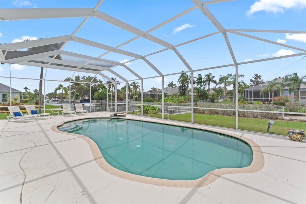 4306 Barracuda Drive, Bradenton, FL 34208 Photo