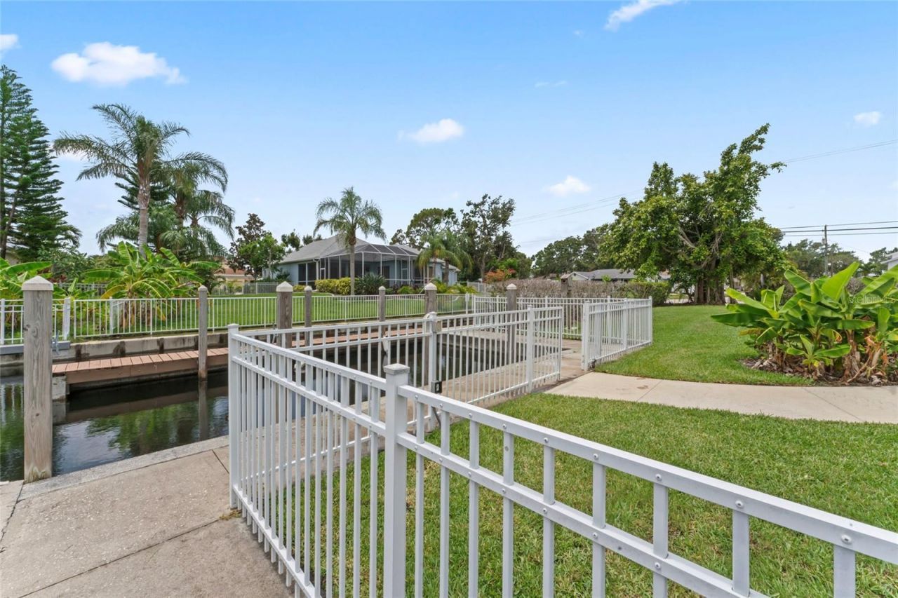 4306 Barracuda Drive, Bradenton, FL 34208 Photo