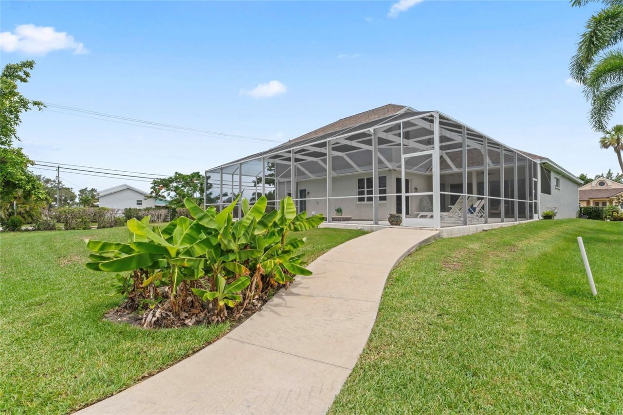 4306 Barracuda Drive, Bradenton, FL 34208 Photo