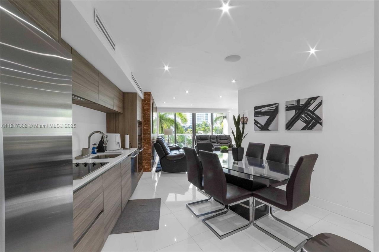 6620 Indian Creek Dr, Unit 304, Miami Beach, FL 33141 Photo