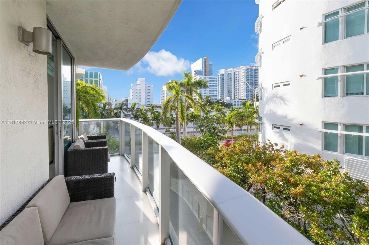 6620 Indian Creek Dr, Unit 304, Miami Beach, FL 33141 Photo