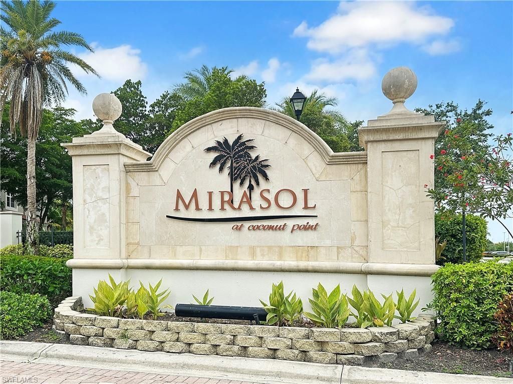 23400 Alamanda Dr, Unit 203, Estero, FL 34135 Photo