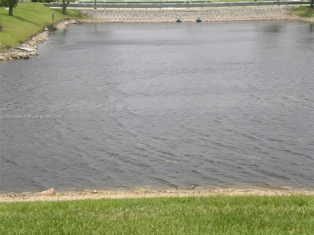 9247 Chambers St, Tamarac, FL 33321 Photo