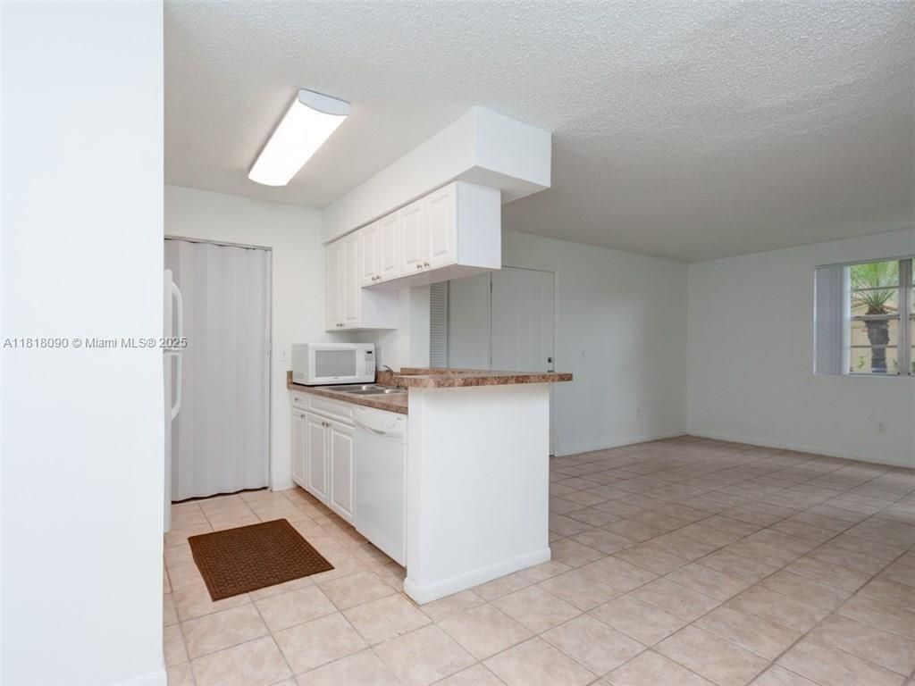 1235 SW 46th Ave, Unit 707, Pompano Beach, FL 33069 Photo