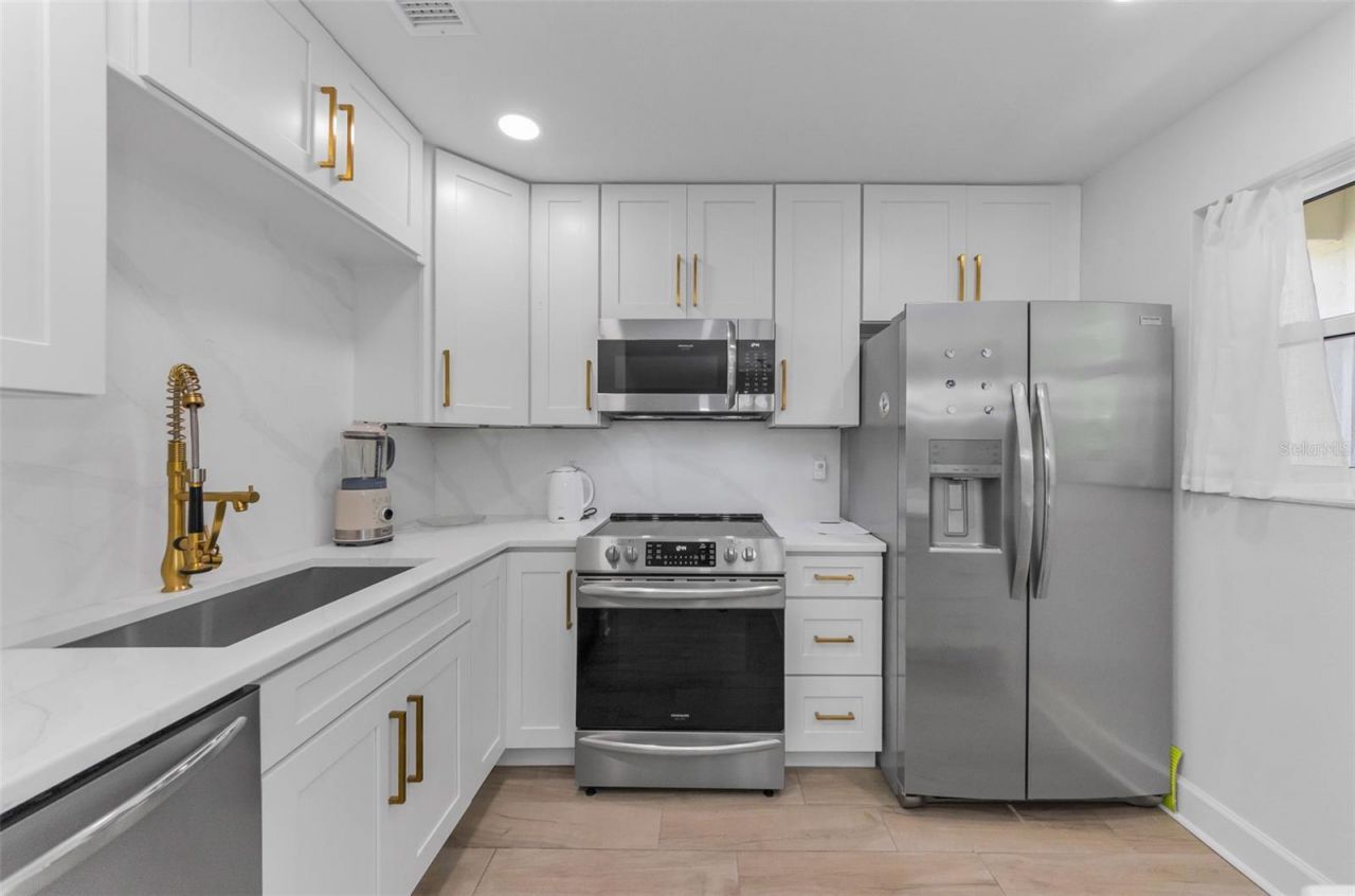 2700 Bayshore Boulevard, Unit 5210, Dunedin, FL 34698 Photo