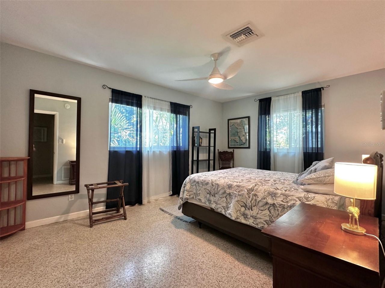 3605 Iroquois Avenue, Sarasota, FL 34234 Photo