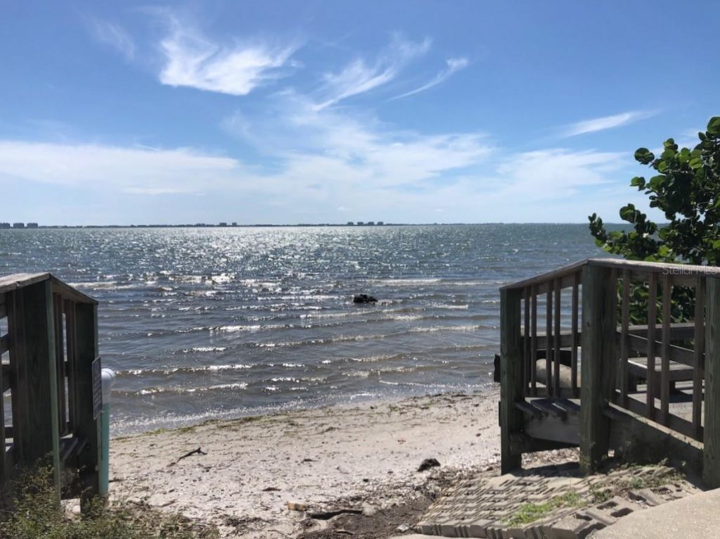 3605 Iroquois Avenue, Sarasota, FL 34234 Photo