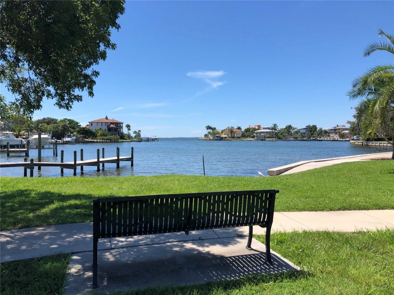 3605 Iroquois Avenue, Sarasota, FL 34234 Photo