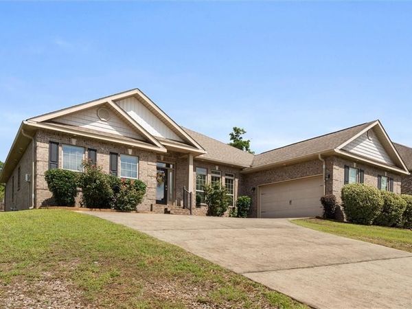 2151 Elliott Court, Mobile, AL 36695