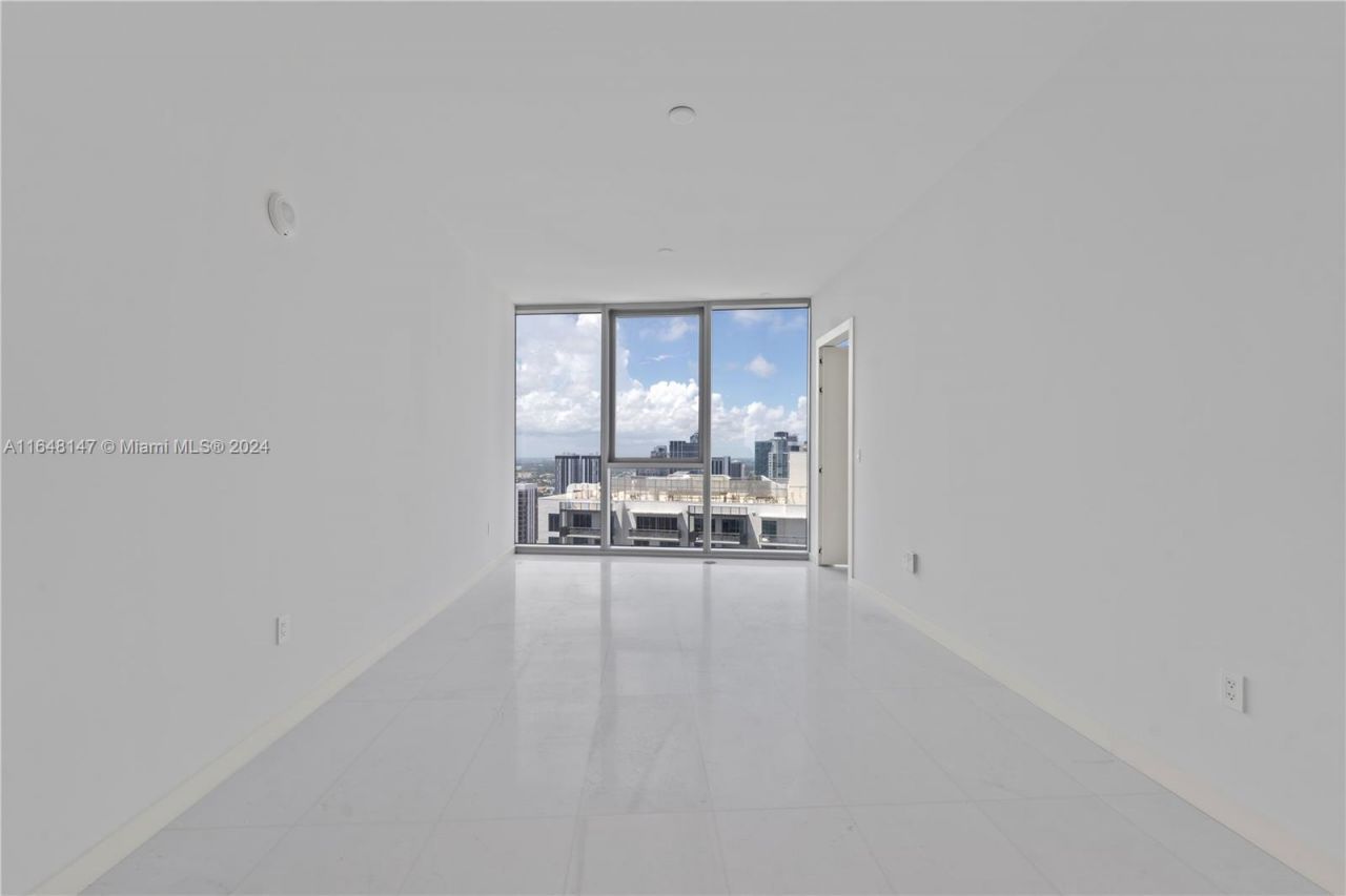 300 Biscayne Blvd Way, Unit 4604, Miami, FL 33131 Photo