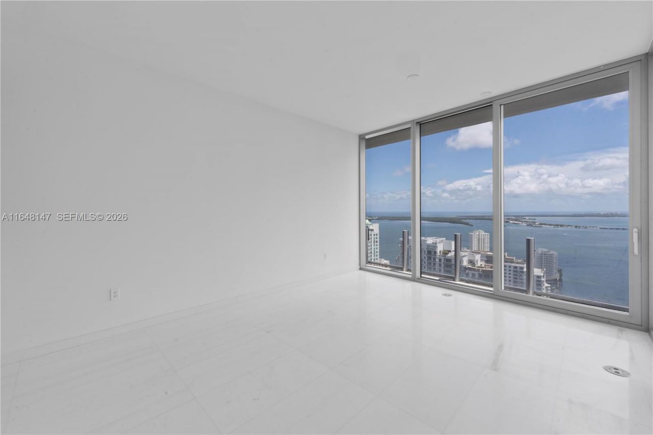 300 Biscayne Blvd Way, Unit 4604, Miami, FL 33131 Photo