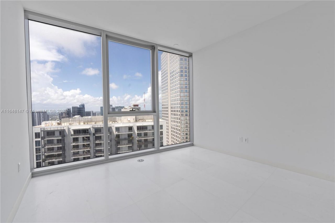 300 Biscayne Blvd Way, Unit 4604, Miami, FL 33131 Photo