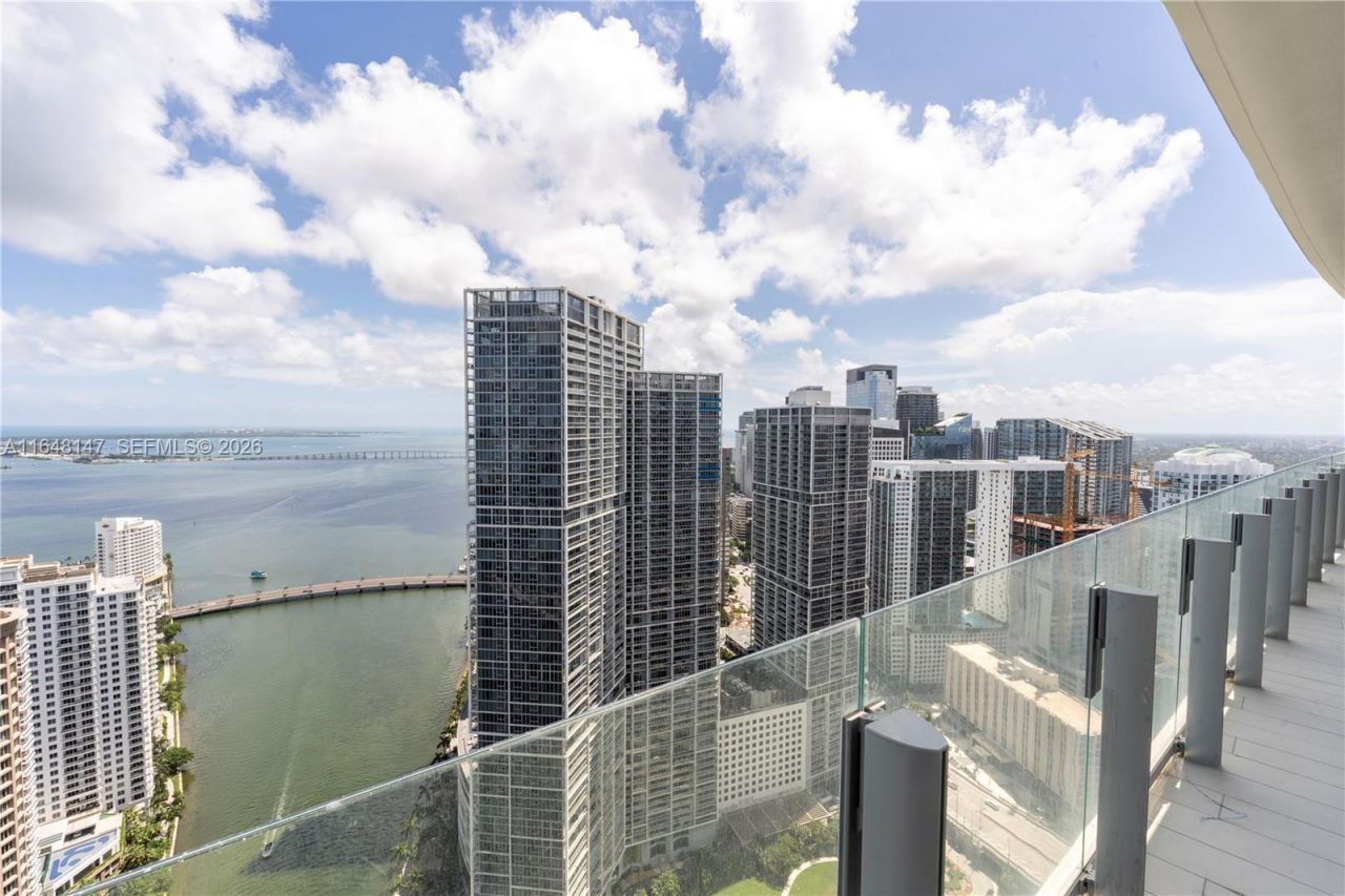 300 Biscayne Blvd Way, Unit 4604, Miami, FL 33131 Photo