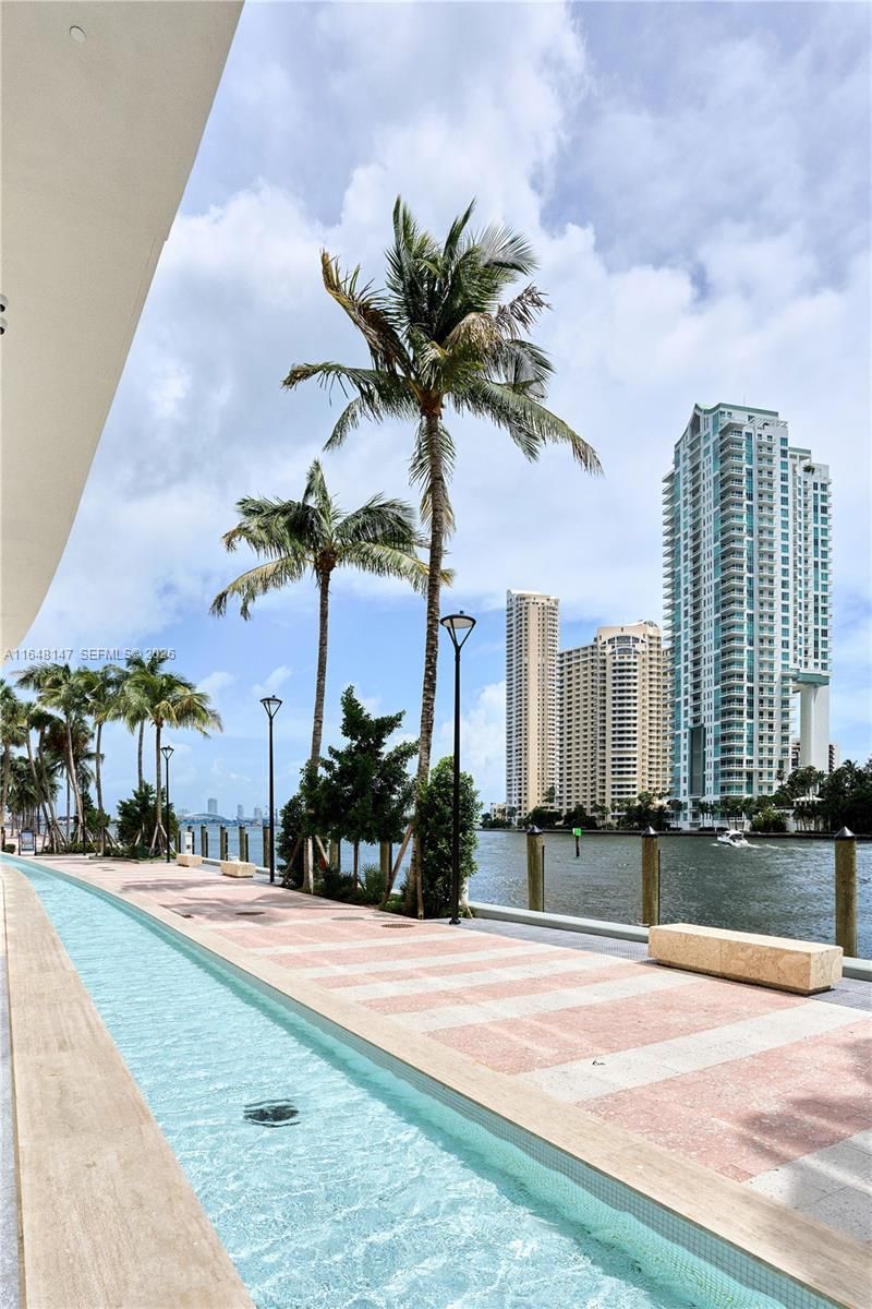 300 Biscayne Blvd Way, Unit 4604, Miami, FL 33131 Photo