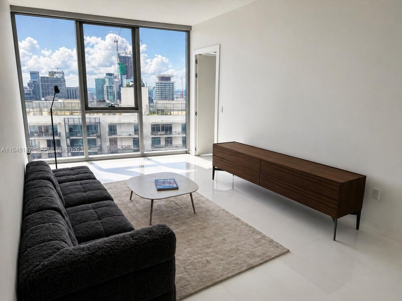 300 Biscayne Blvd Way, Unit 4604, Miami, FL 33131 Photo