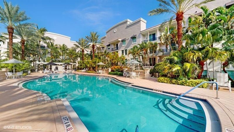 600 S Dixie Highway, Unit 533, West Palm Beach, FL 33401 Photo