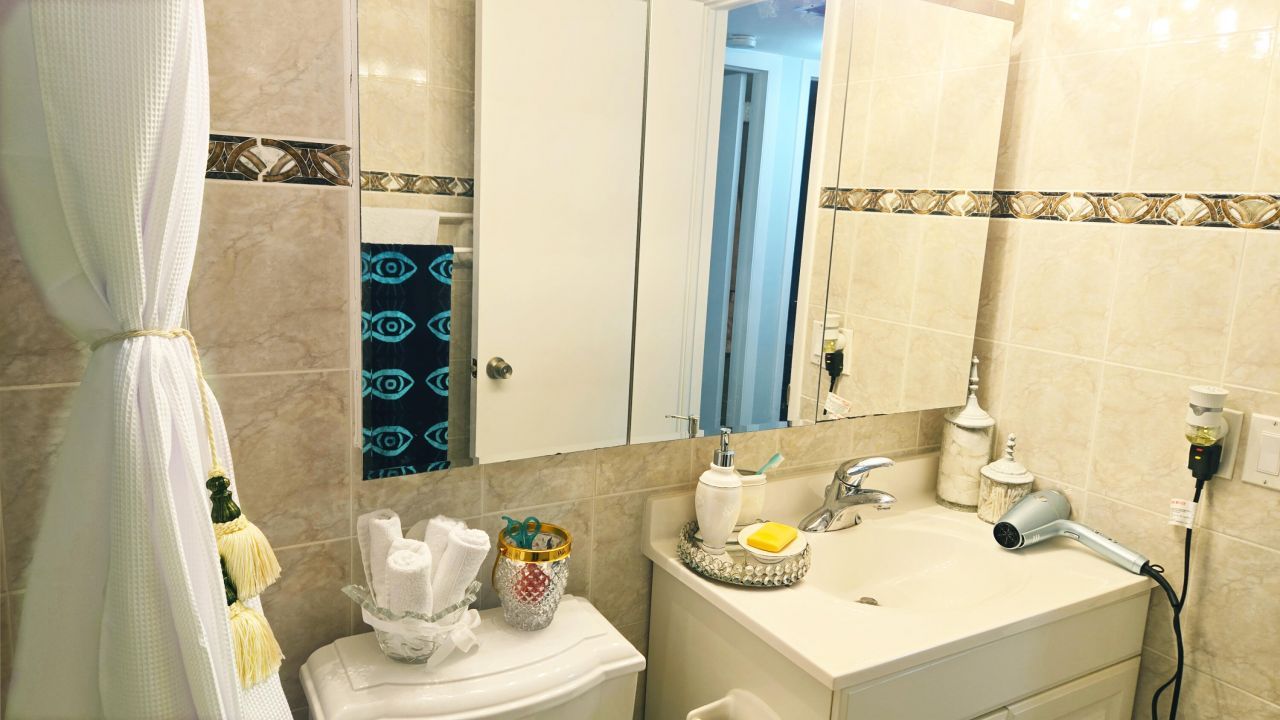 203 S Windsor I, Unit 203, West Palm Beach, FL 33417 Photo