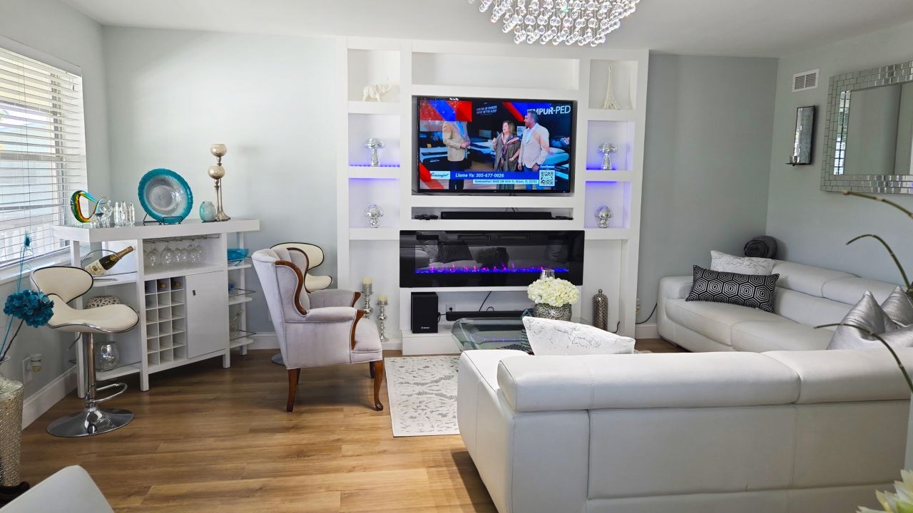 203 S Windsor I, Unit 203, West Palm Beach, FL 33417 Photo