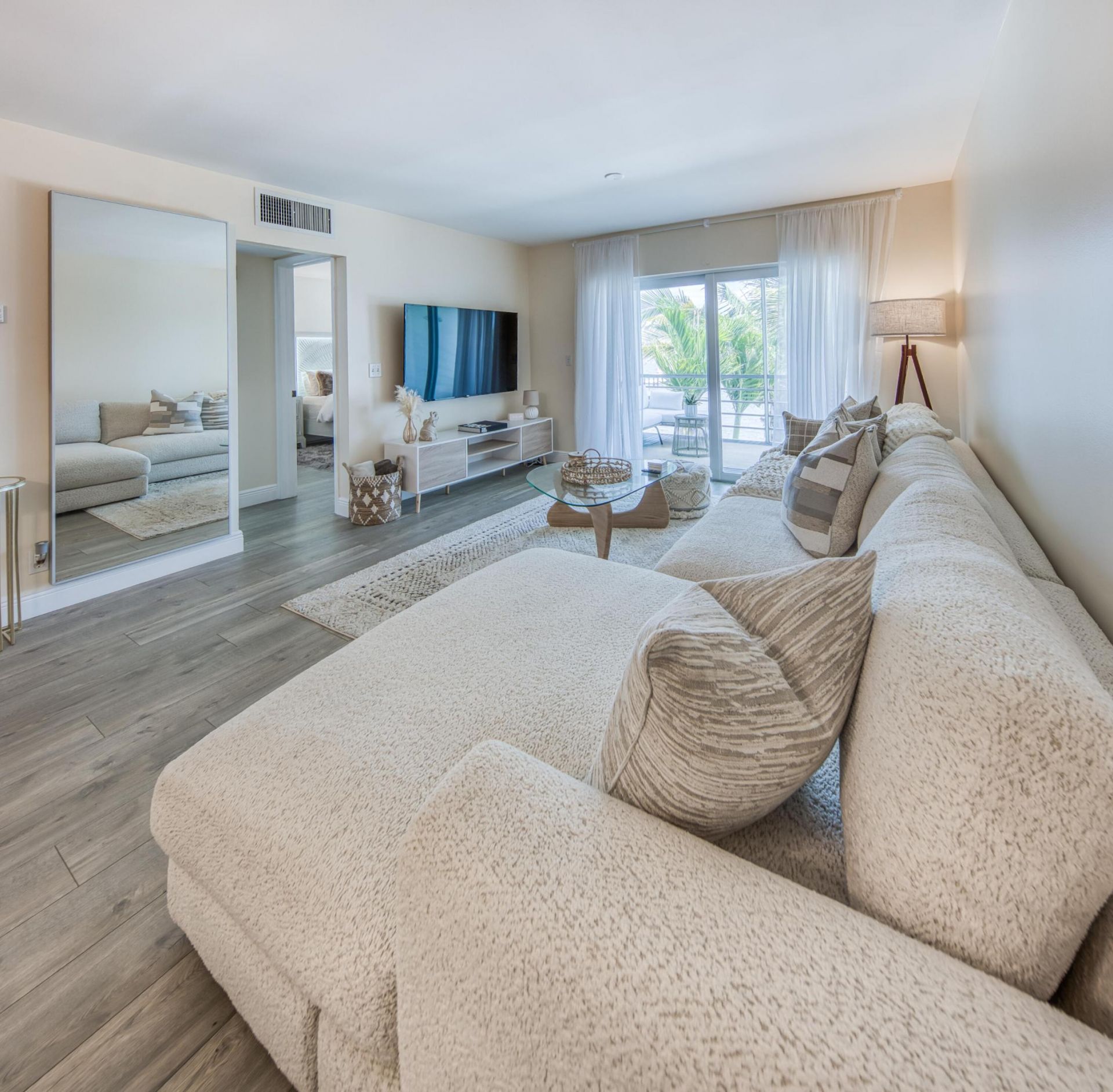 1428 S Lakeside Drive, Unit 31, Lake Worth Beach, FL 33460 Photo