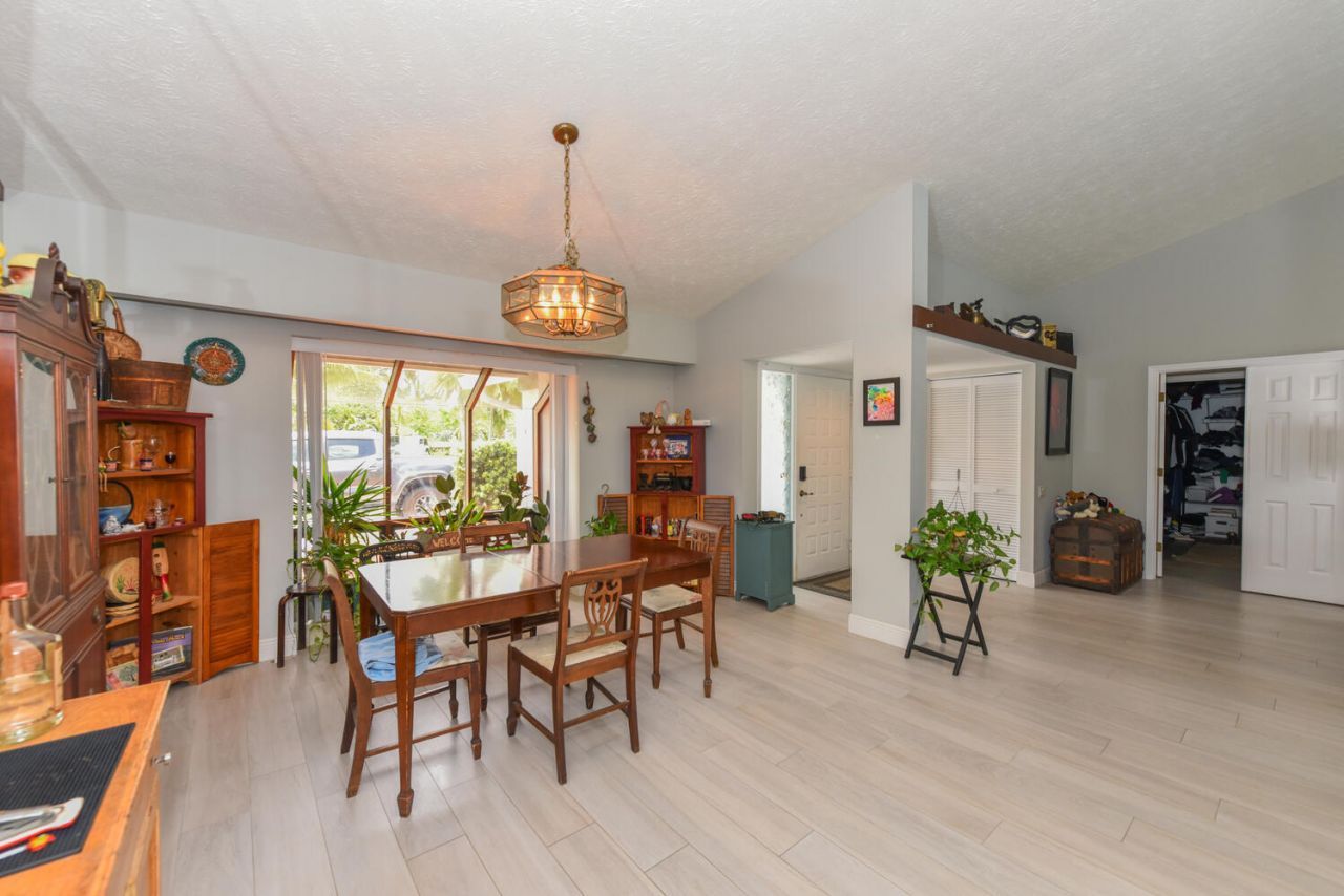 2801 SE Farley Road, Port Saint Lucie, FL 34952 Photo