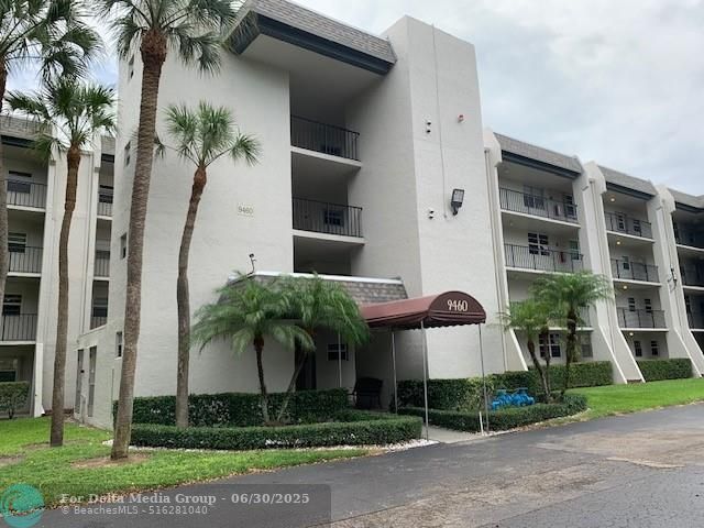 9460 Poinciana Place, Unit 303, Davie, FL 33324 Photo