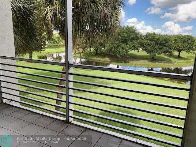 9460 Poinciana Place, Unit 303, Davie, FL 33324 Photo
