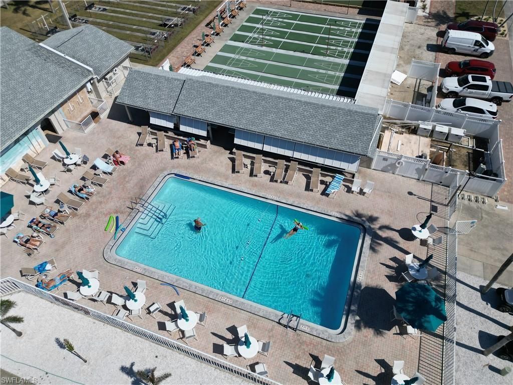 17630 Peppard Dr, Fort Myers Beach, FL 33931 Photo