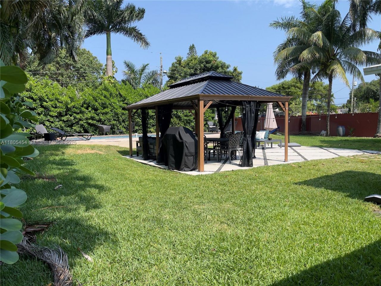 13801 NE 1st Ave, Miami, FL 33161 Photo