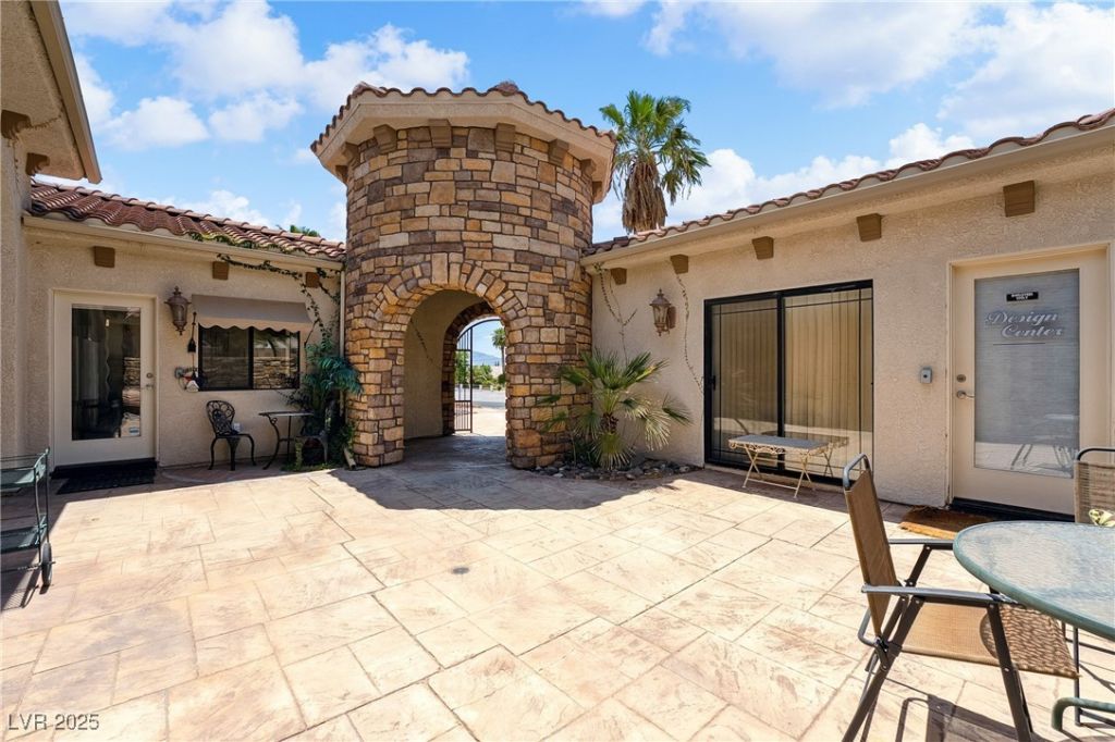 2181 E Winery Road, Pahrump, NV 89048 Main Photo