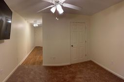 610 Putters Ln. photo 4