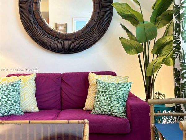 335 Ocean Dr, Unit 114, Miami Beach, FL 33139