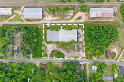 1009 Bedford Avenue photo 4