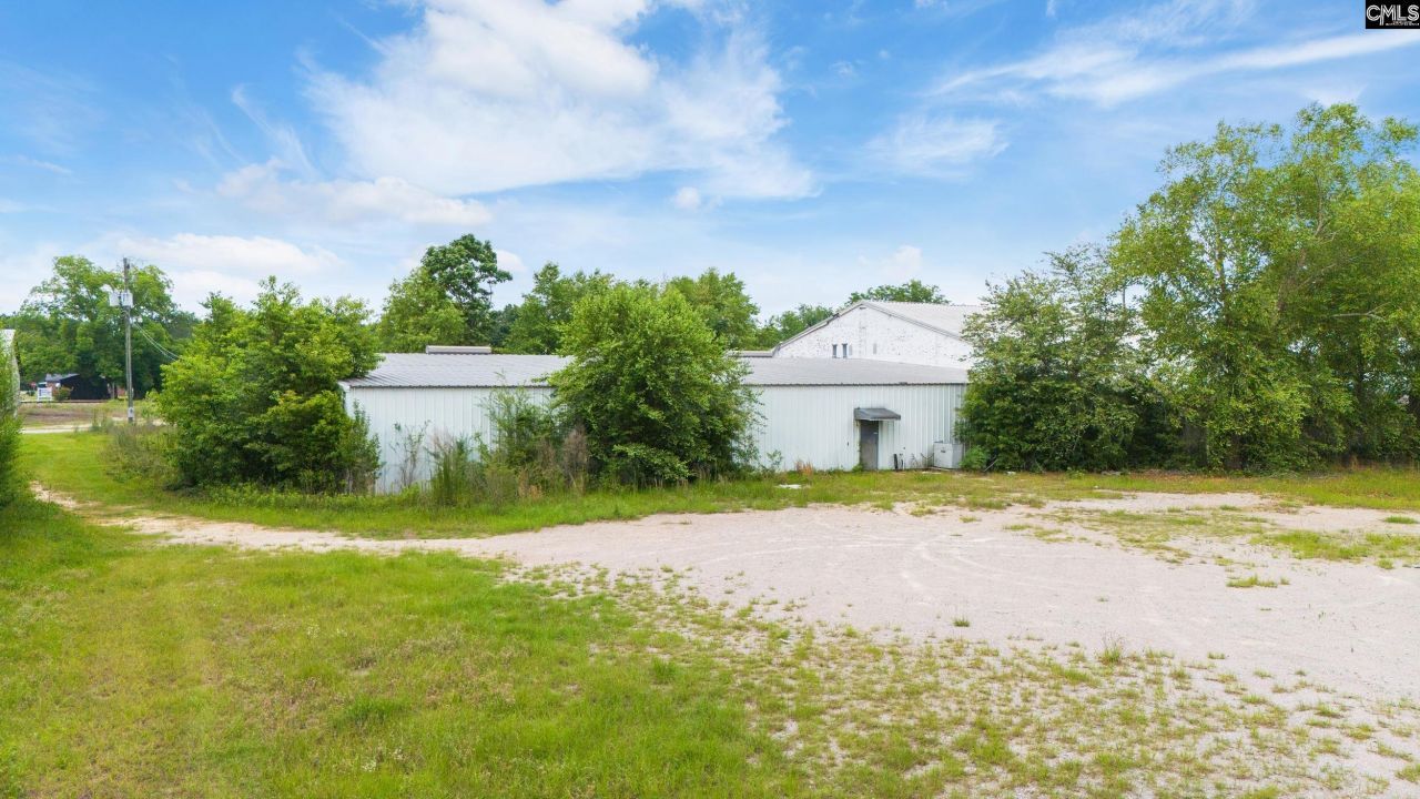 1009 Bedford Avenue Photo 8