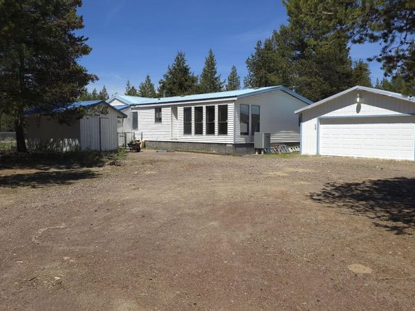 16523 Sprague Loop, La Pine, OR 97739