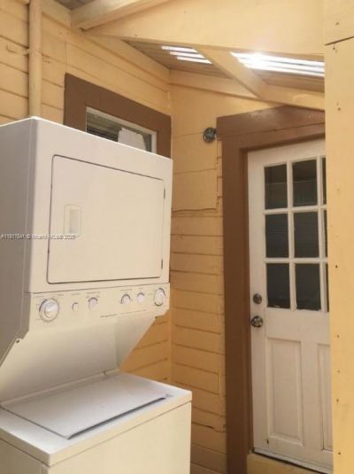 1416 N 2nd Ave N, Lake Worth, FL 33460 Photo