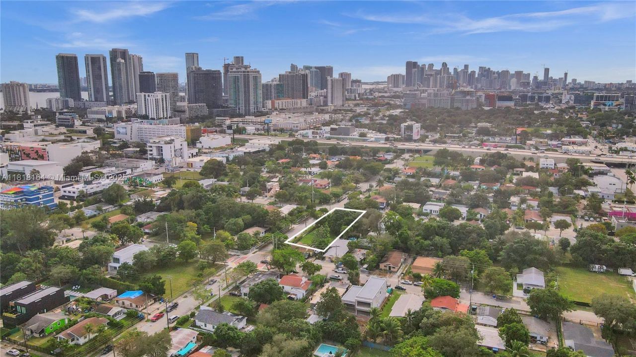 4100 NW 1st Ave, Miami, FL 33127 Photo