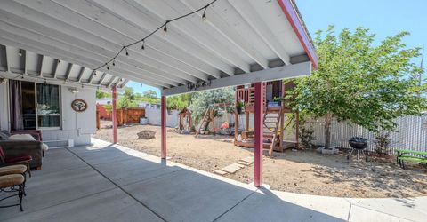 530 E 2nd Avenue, Sun Valley, NV 89433 Photo