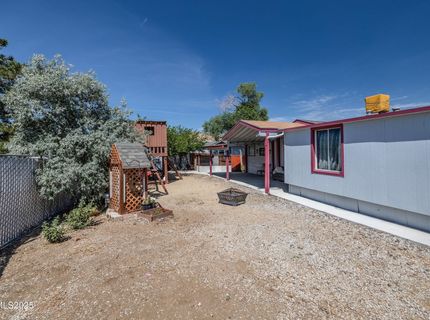 530 E 2nd Avenue, Sun Valley, NV 89433 Photo