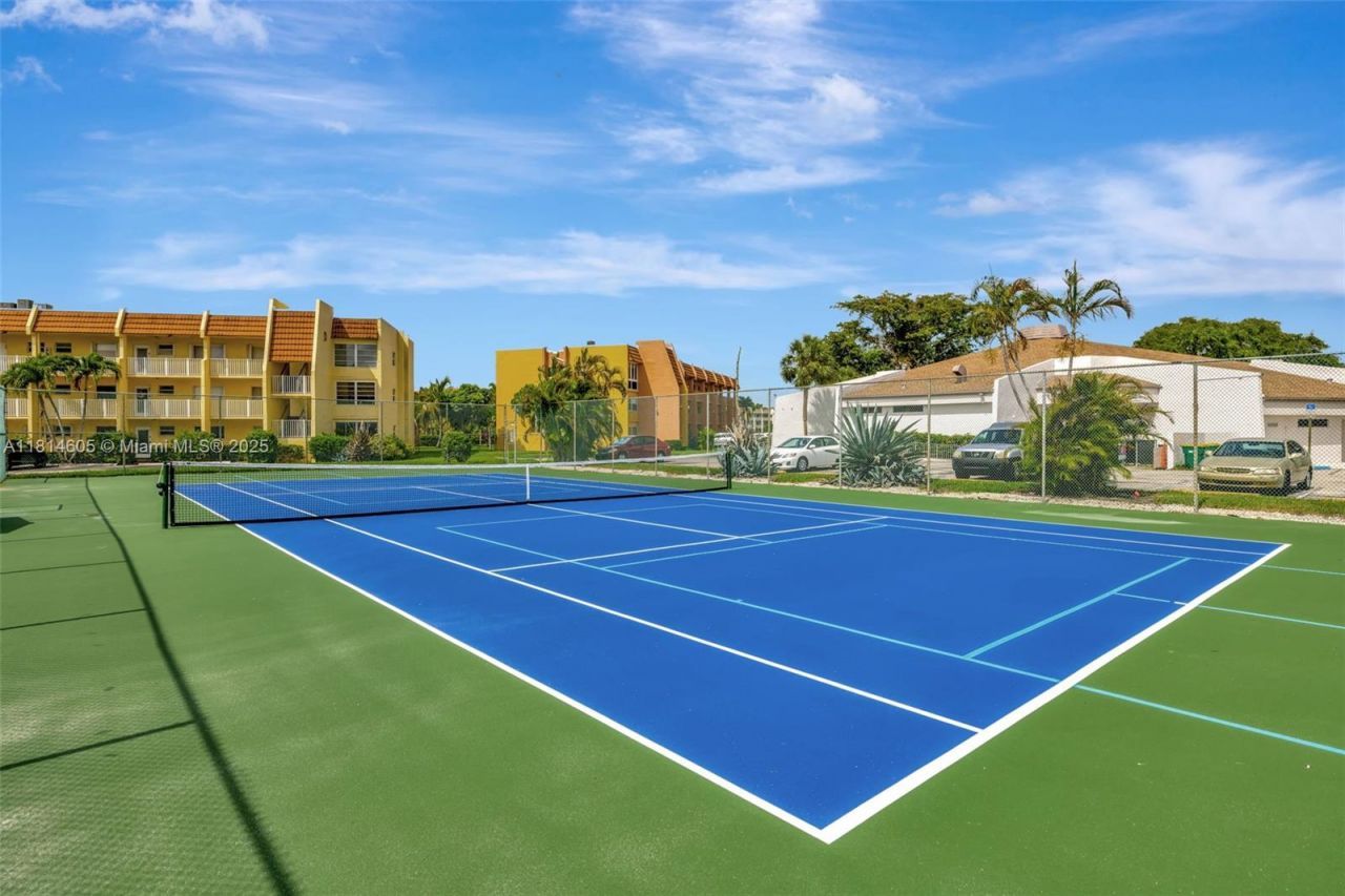 6800 Royal Palm Blvd, Unit 302F, Margate, FL 33063 Photo