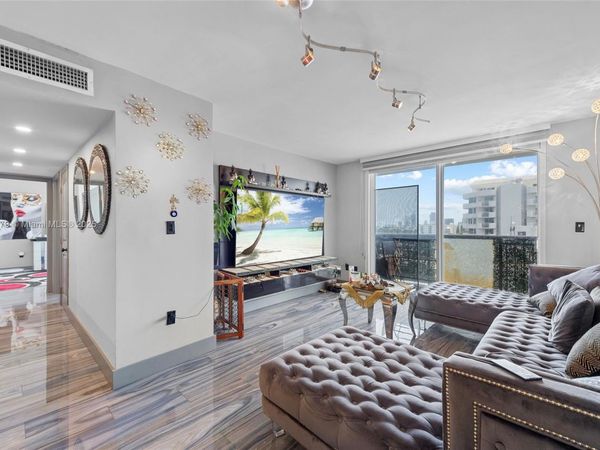 1345 Lincoln Rd, Unit 1105, Miami Beach, FL 33139