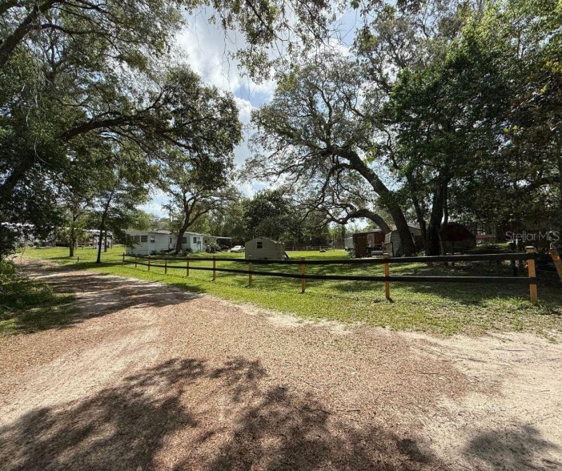 2301 E Graves Avenue, Orange City, FL 32763 Photo