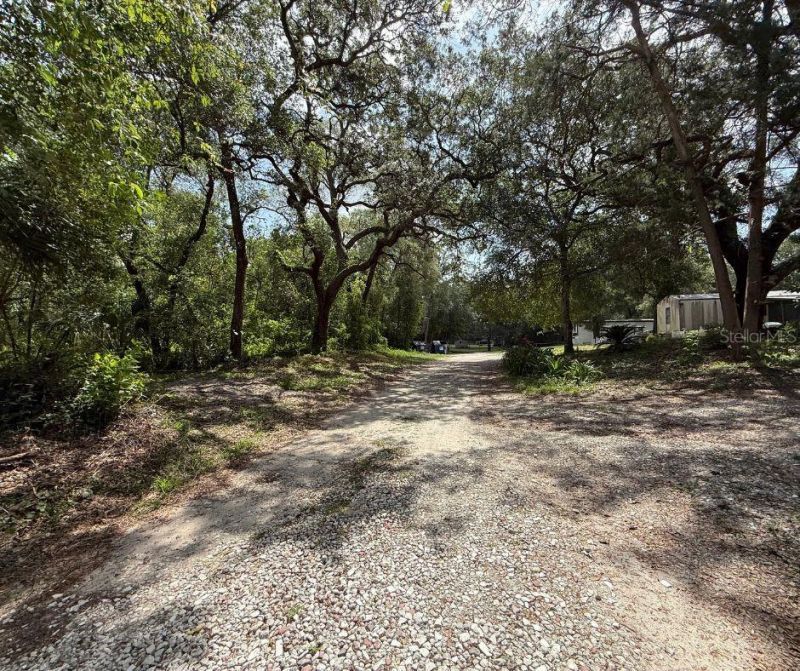 2301 E Graves Avenue, Orange City, FL 32763 Photo