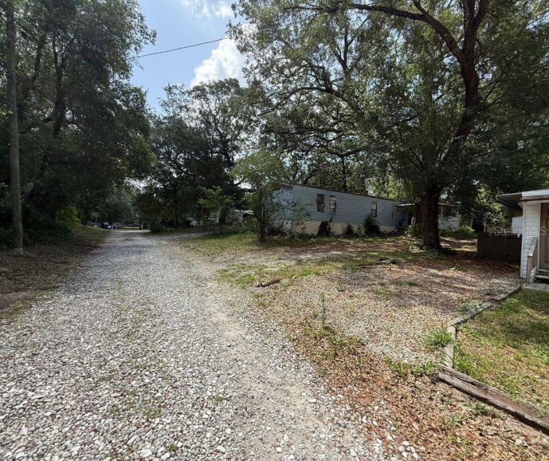 2301 E Graves Avenue, Orange City, FL 32763 Photo