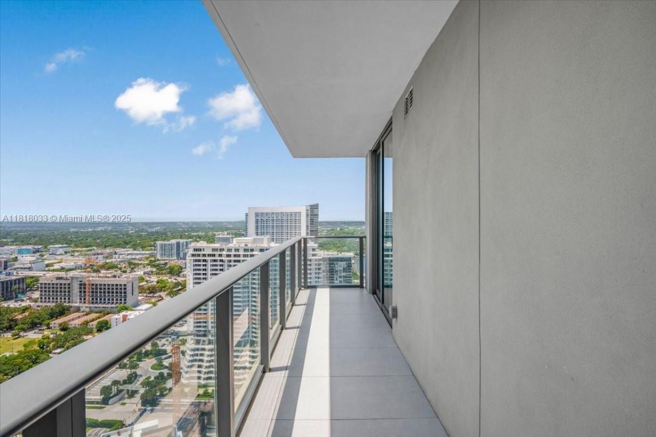 3131 NE 7th Ave, Unit 3306, Miami, FL 33137 Photo